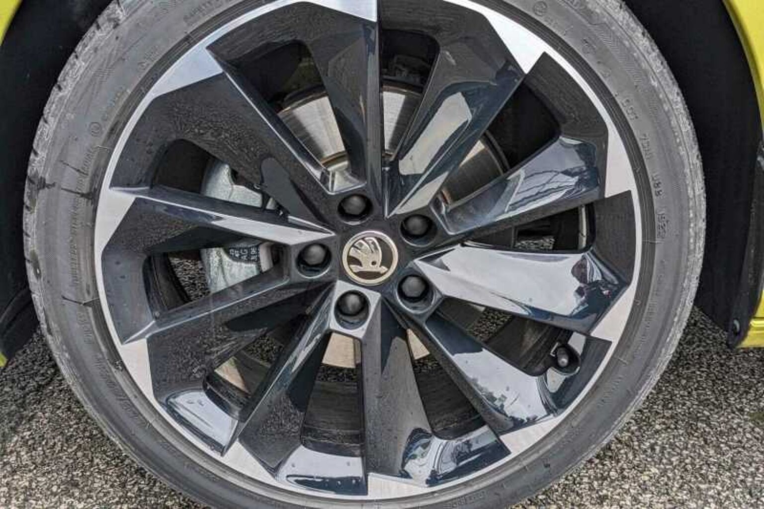 SKODA Superb 1.4 TSI (218ps) SportLine Plus iV DSG Est
