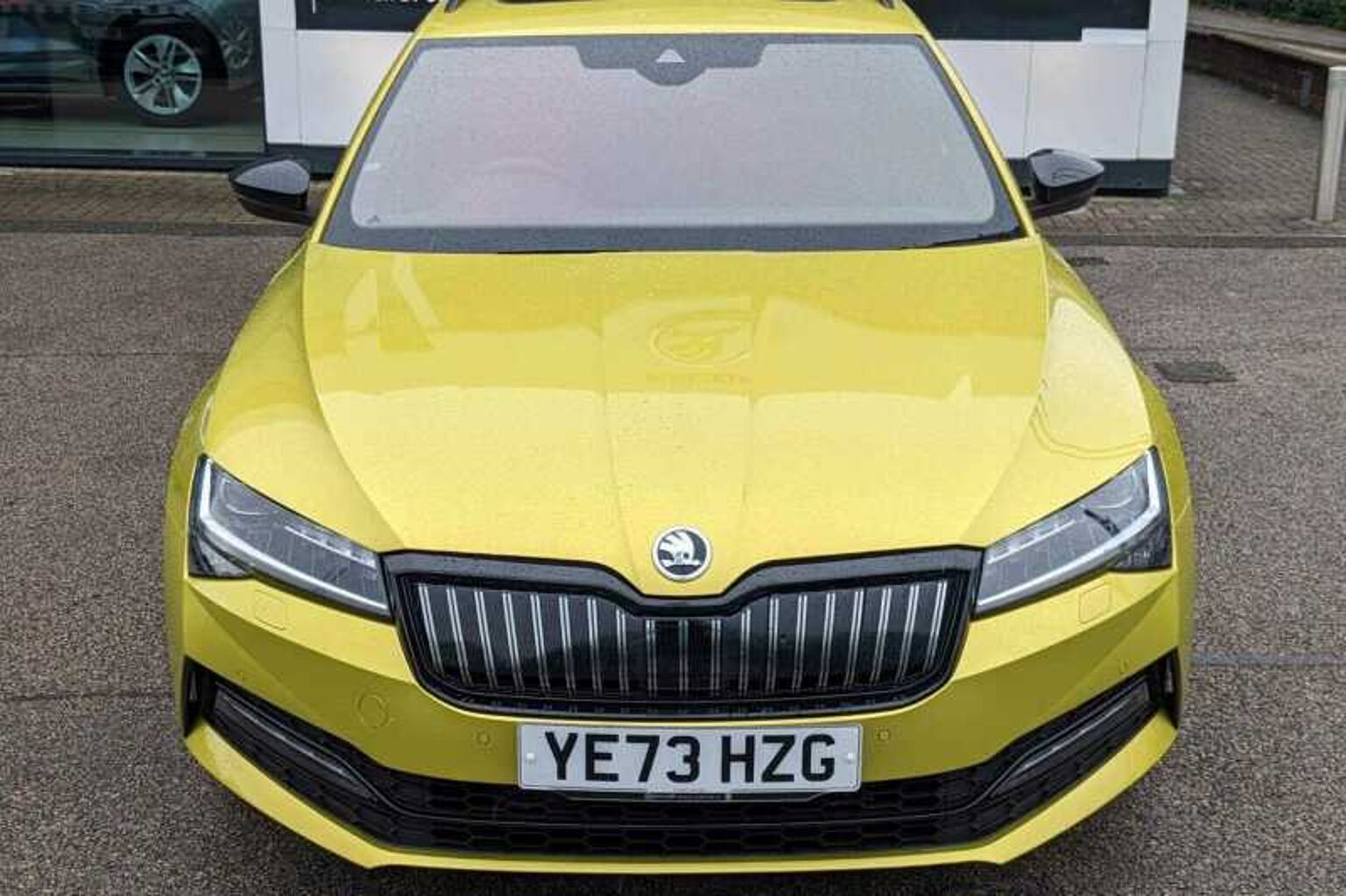 SKODA Superb 1.4 TSI (218ps) SportLine Plus iV DSG Est