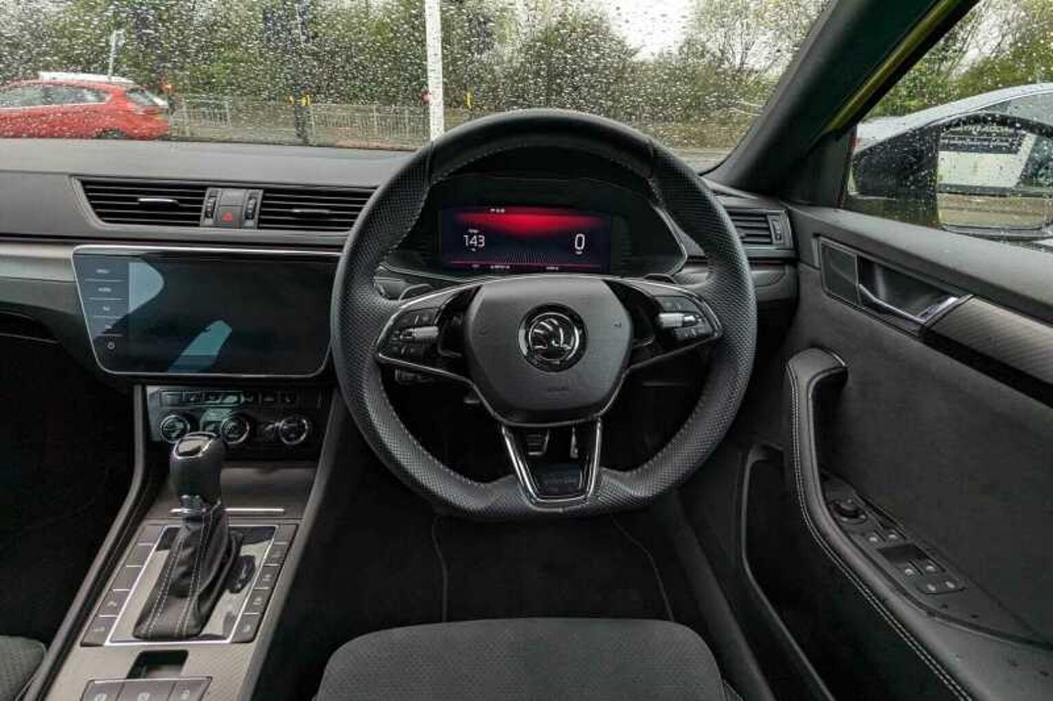 SKODA Superb 1.4 TSI (218ps) SportLine Plus iV DSG Est